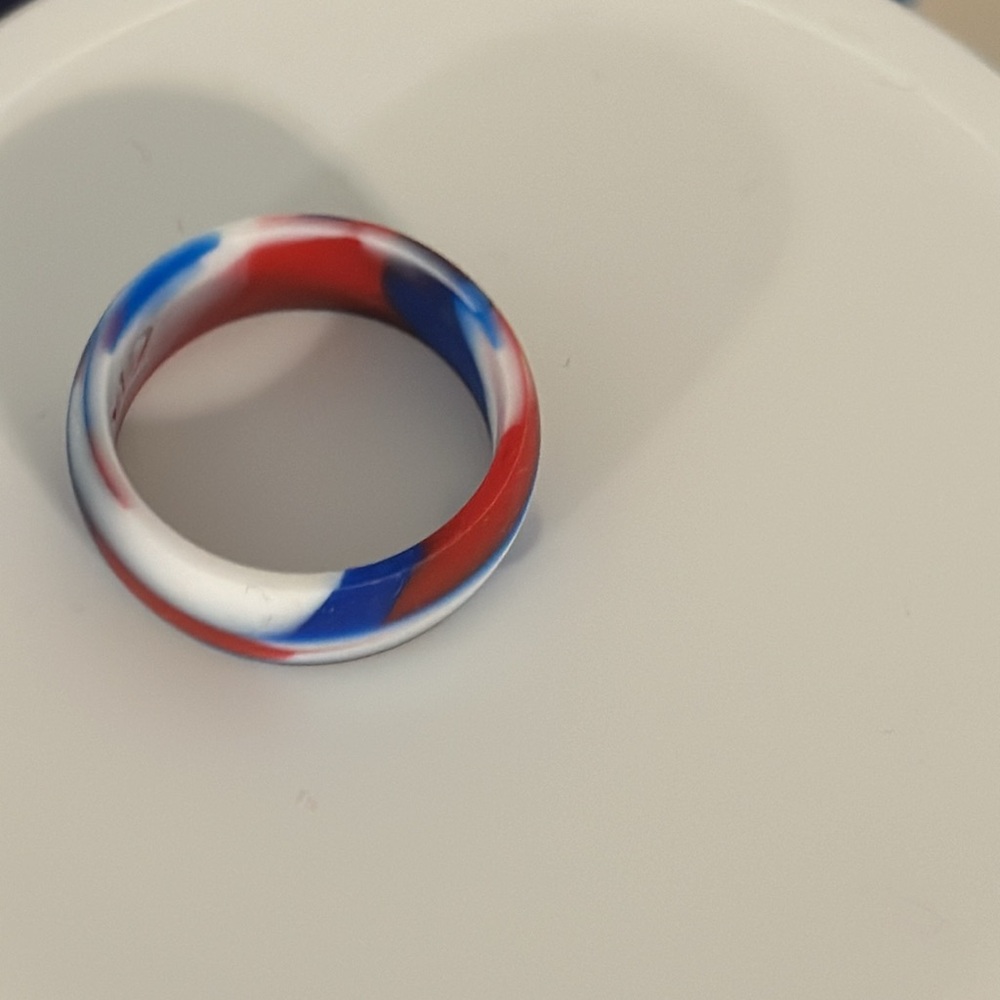 NEW! Silicone wedding ring band, Size 12, NWT, work safe latex free Qalo men’s - Picture 9 of 9